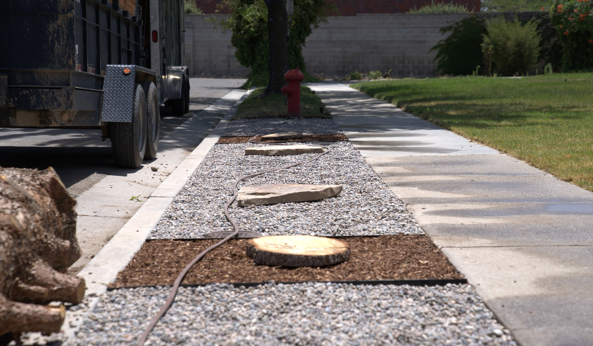 gravel and stone hardscaping
